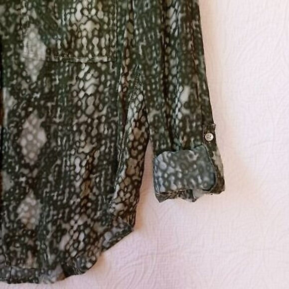 Calvin Klein Jeans Green Snake Print Button-Up Shirt Size M Womens Bohemia - Picture 6 of 9